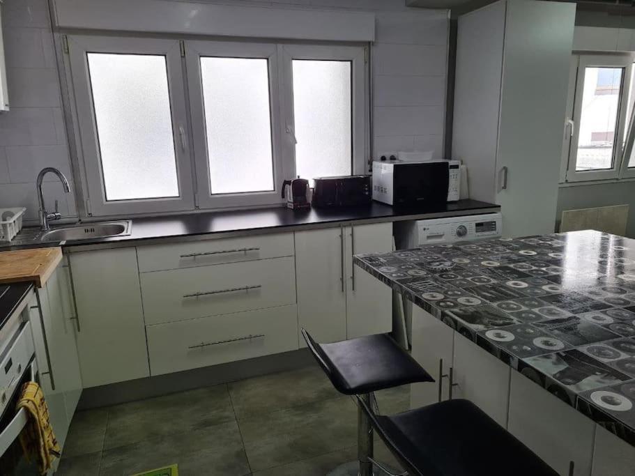A Un Paso De La Playa, Amplio Apartamento Gijon Ngoại thất bức ảnh